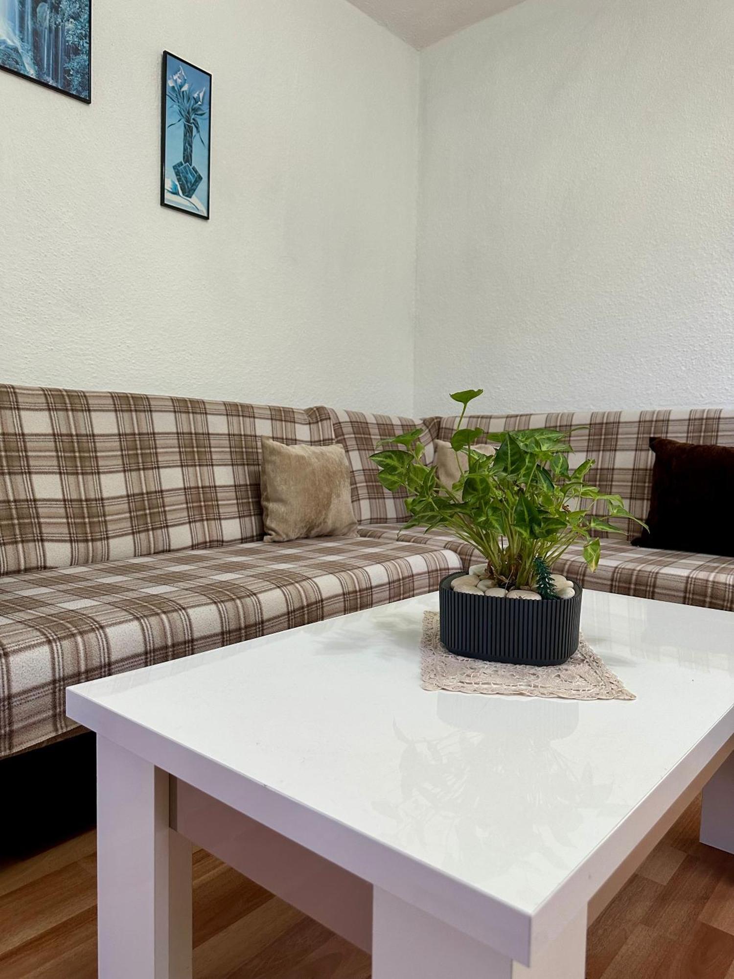 포그라데츠 Jea House 아파트 외부 사진